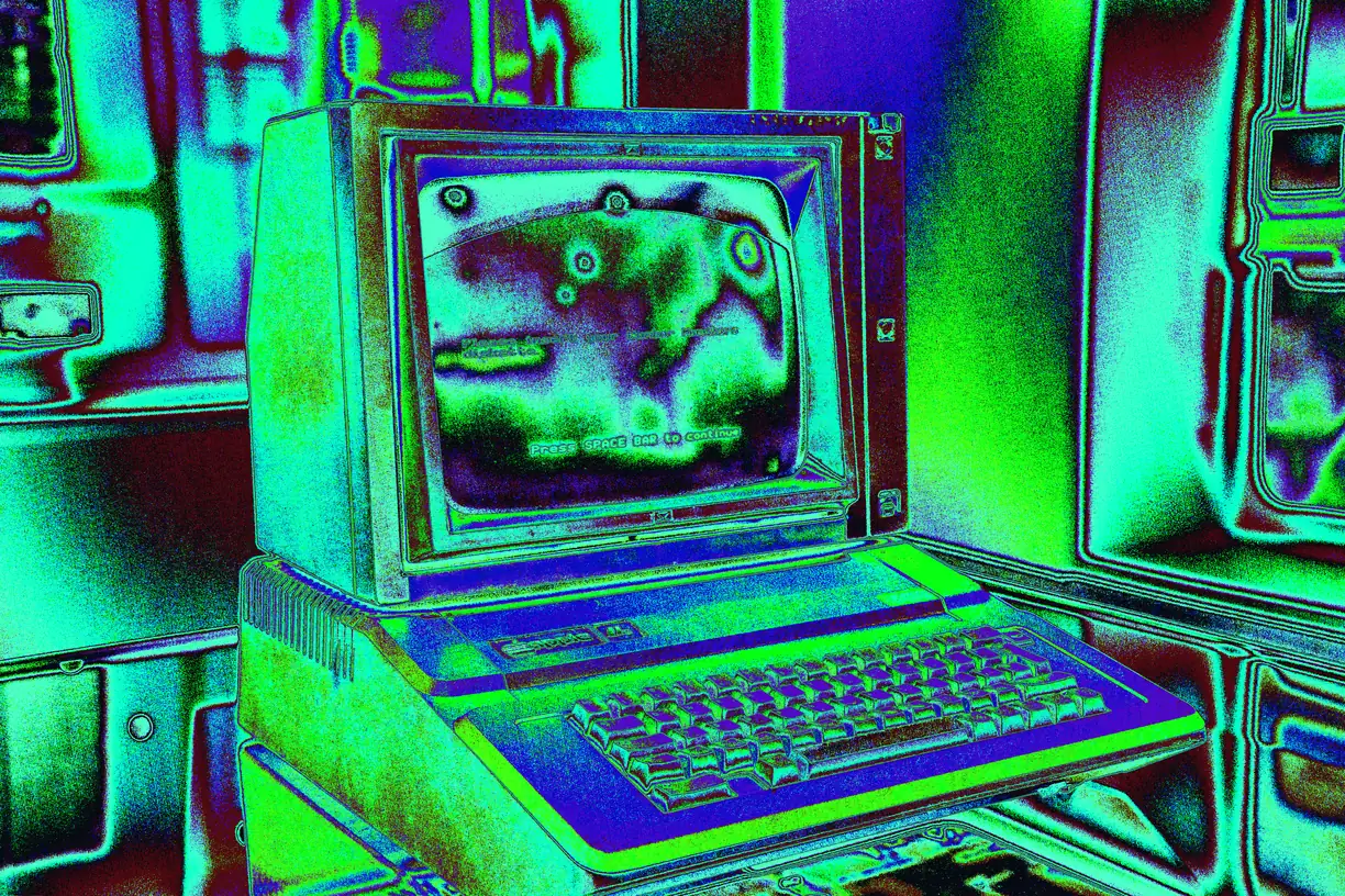 Bitplane Slicer applied to a photograph - Format effect in Decimation Lab
