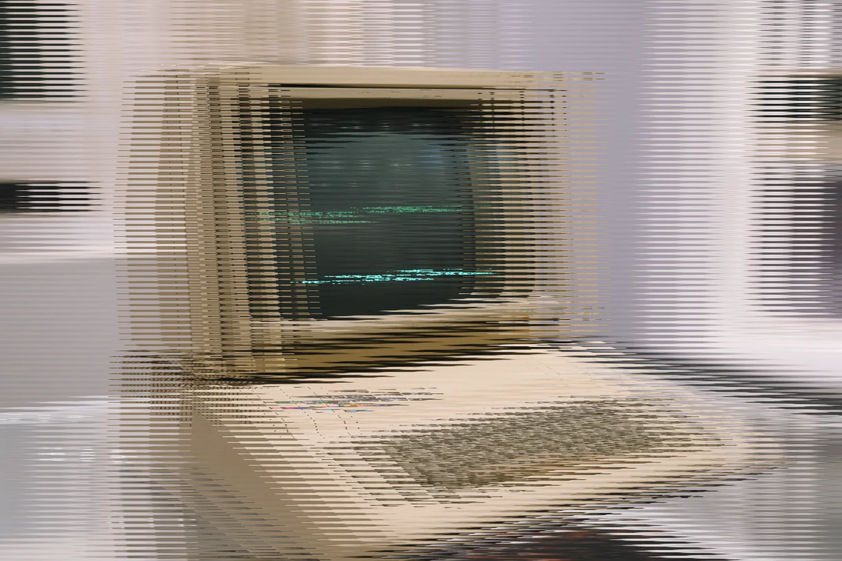 Wave Slice applied to a photograph - Pixel effect in Decimation Lab